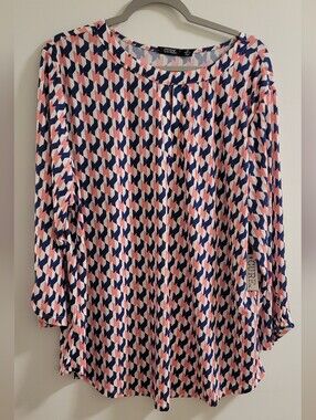 Cure Geometric Houndstooth Pull Over Shirt in Navy, Pink & White Size 3X